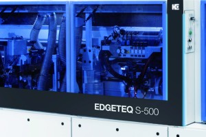 ДИЗАЙНЪТ ОТГОВАРЯ НА ЦИФРОВИТЕ ТЕХНОЛОГИИ