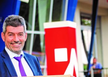 ПРОФ. Д-Р ВАСИЛ ЖИВКОВ, ПРЕПОДАВАТЕЛ В ЛТУ