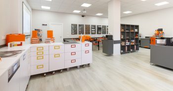 НОВ УЧЕБНО-ДЕМОНСТРАЦИОНЕН ТЕХНОЦЕНТЪР BLUM ПРИ ЛТУ