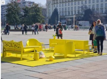 СОЦИАЛЕН ЕКСПЕРИМЕНТ: ДНЕВНА В ЦЕНТЪРА НА ПЛОВДИВ