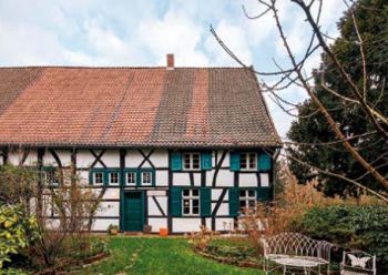 В СТАРАТА ФЕРМА: ДА ТРАНСФОРМИРАШ ИНТЕРИОР НА 200 ГОДИНИ