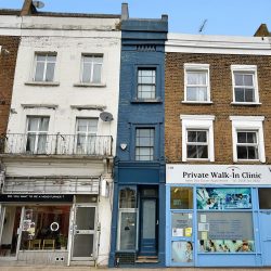 НАЙ-ТЪНКАТА КЪЩА В АНГЛИЯ