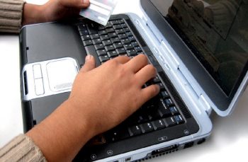 ДЕСЕТ ВЪЗМОЖНОСТИ ЗА ПО-БЪРЗО ИЗЛИЗАНЕ ОТ ПАНДЕМИЯТА