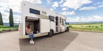 КЕМПЕРЪТ – ЕДИН МИНИАТЮРЕН ДОМ