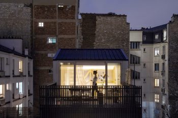 РУИНИ СЕ ПРЕВРЪЩАТ В СЕМЕЙНА КЪЩА В ПАРИЖ