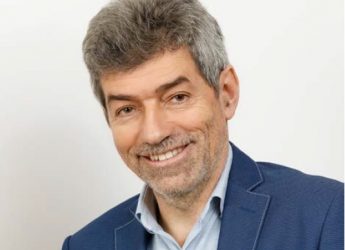 ПРОФ. Д-Р ВАСИЛ ЖИВКОВ ЗА ПРОБЛЕМИТЕ В МЕБЕЛНАТА ИНДУСТРИЯ