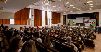 СТУДЕНТИ И ПРОФЕСИОНАЛИСТИ ОТ БРАНША ОТКРИХА УЧЕБНАТА 2022/23 В ЛТУ