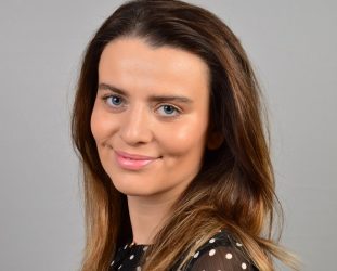 ПЕТЯ БОНЕВА, УПРАВИТЕЛ НА „ВЕТЕКС“