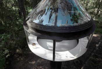 KOJA: ДЪРВЕНА КЪЩА ОТ POLESTAR