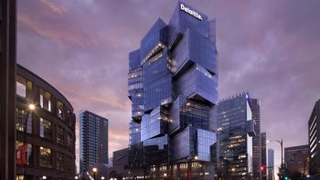 НЕБОСТЪРГАЧ ВДЪХНОВЕН ОТ ЯПОНСКИТЕ ФЕНЕРИ