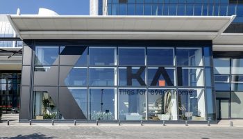 KAI ОТВАРЯ ПЪРВИЯ СИ ФИРМЕН ШОУРУМ В СОФИЯ