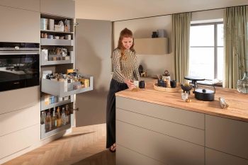 ЕФЕКТИВНО РАЗНООБРАЗИЕ С НАГРАЖДАВАН ДИЗАЙН ОТ BLUM