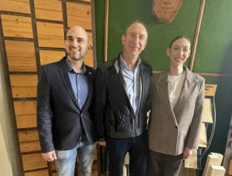 ТРИ ИСТОРИИ ЗА РОДОПИТЕ С ОБЩА СЮЖЕТНА ЛИНИЯ, #3 ПАЛИСАНДЪР