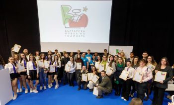 ПО ЕДИН УЧЕНИЧЕСКИ И СТУДЕНТСКИ ПРОЕКТ ЩЕ СЕ ПРЕВЪРНАТ В РЕАЛНИ МЕБЕЛИ СЛЕД КОНКУРСА „БЪЛГАРСКА МЕБЕЛ НА ГОДИНАТА 2026“